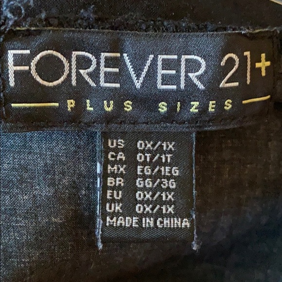 💜3 for $30🍒 Forever 21 -Beach Cover Up - Picture 3 of 4